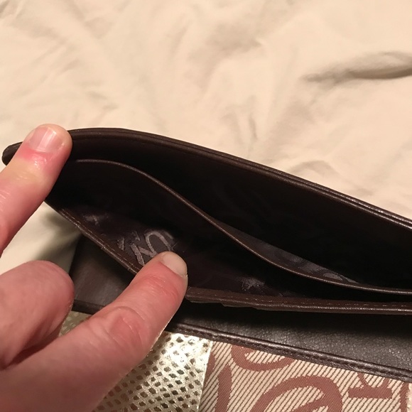 Bebe Bifold Wallet - Picture 5 of 10